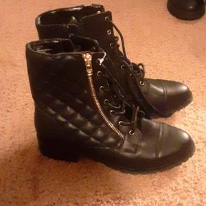 Women boots